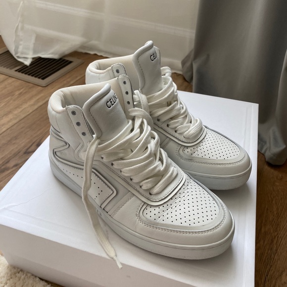 Celine Sneakers woman size 36 ( fits small) so regular 37 like new!!! - Picture 11 of 16
